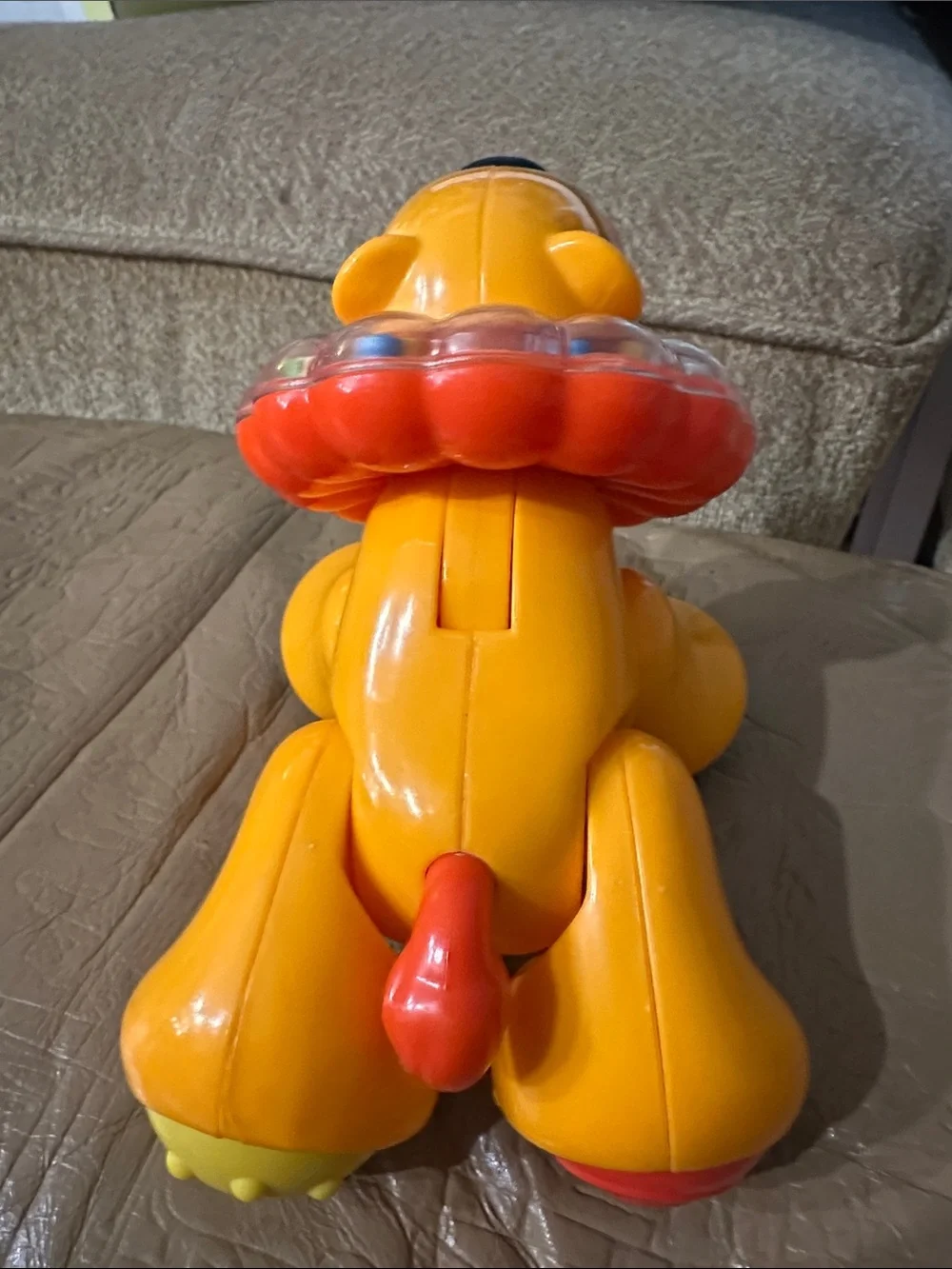 Fisher Price Amazing Animals Click Clack Lion  Baby Toy